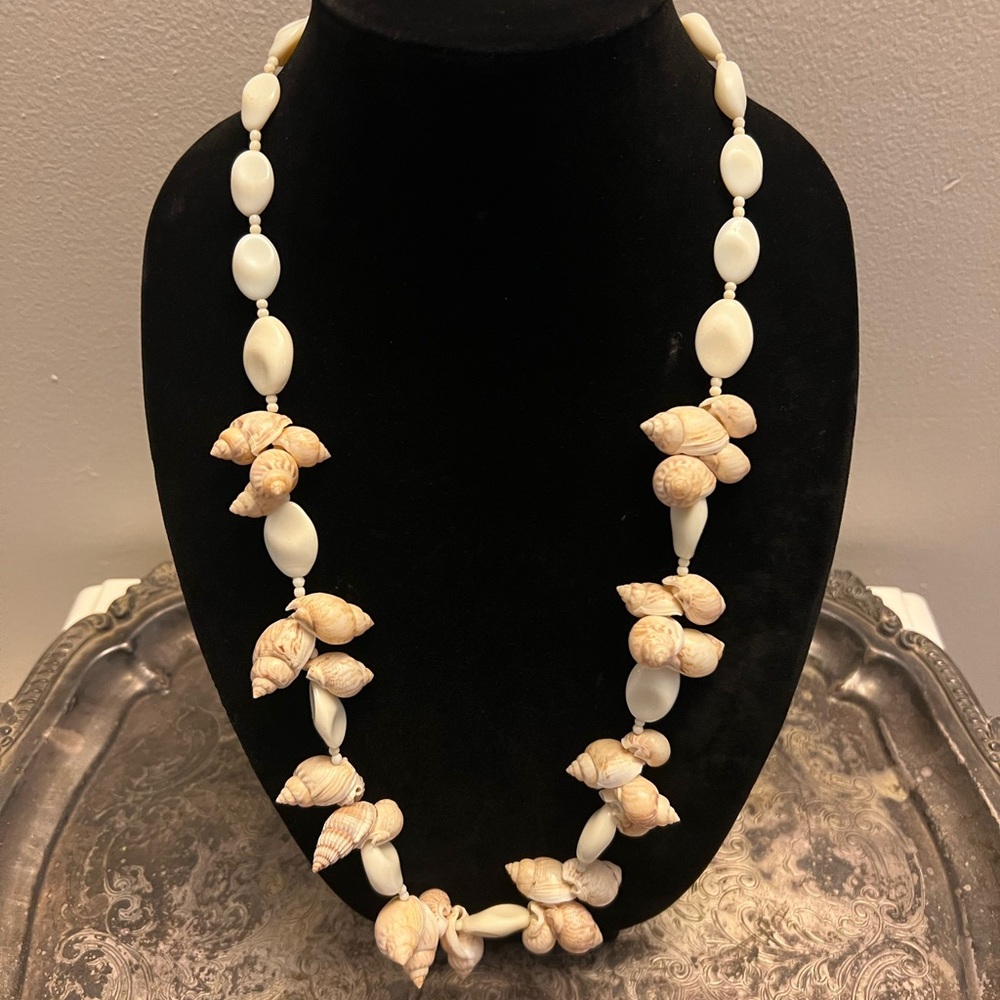 Miriam Haskell shell necklace